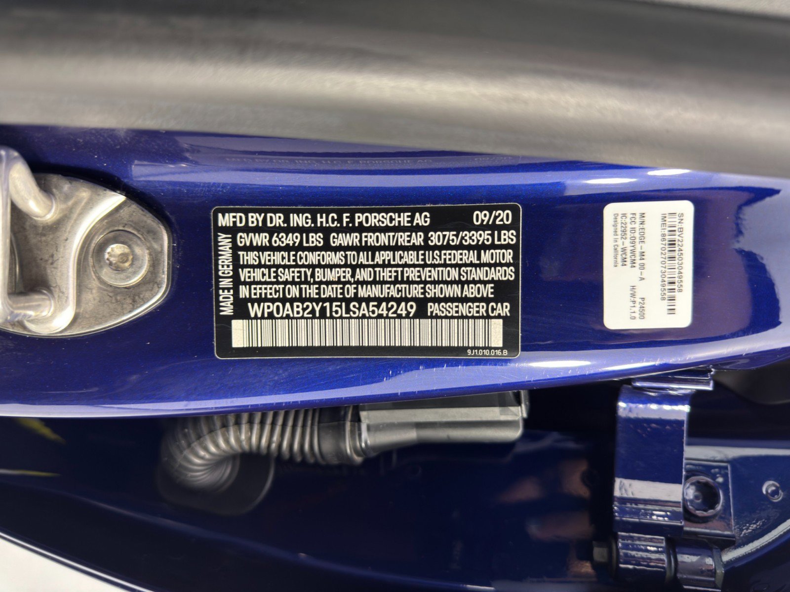 Used 2020 Porsche Taycan 4S w/ Premium Package image 49