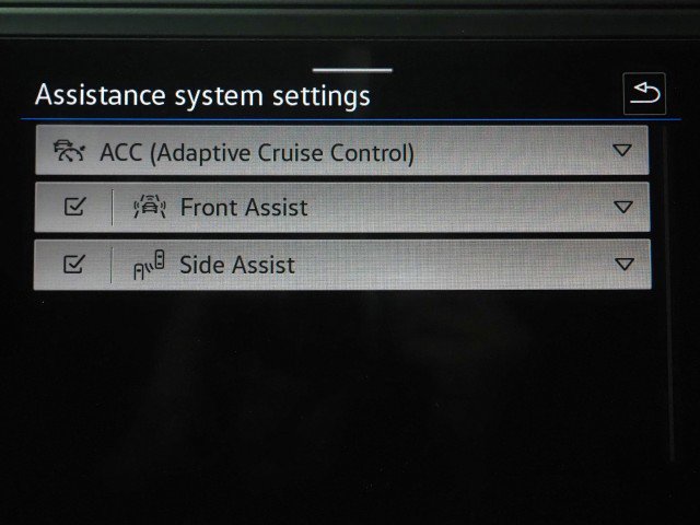 Used 2021 Volkswagen Atlas SE w/ Technology Package w/ Panoramic Sunroof Package image 28