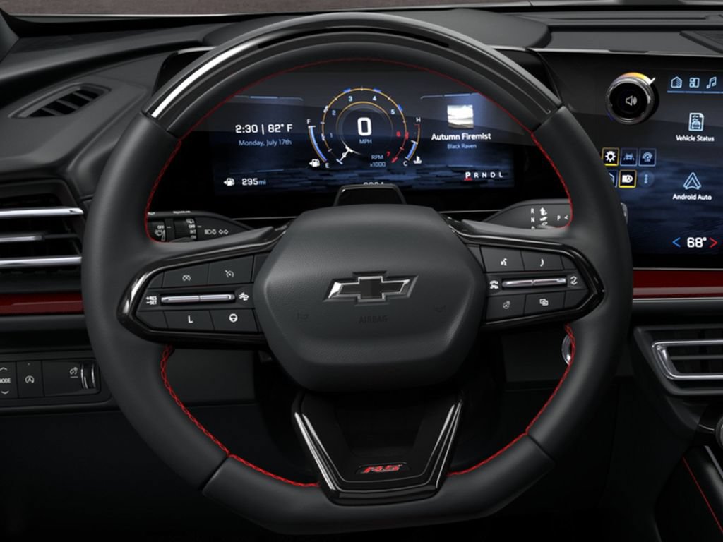 New 2026 Chevrolet Traverse RS w/ LPO, Floor Liner Package FWD image 8