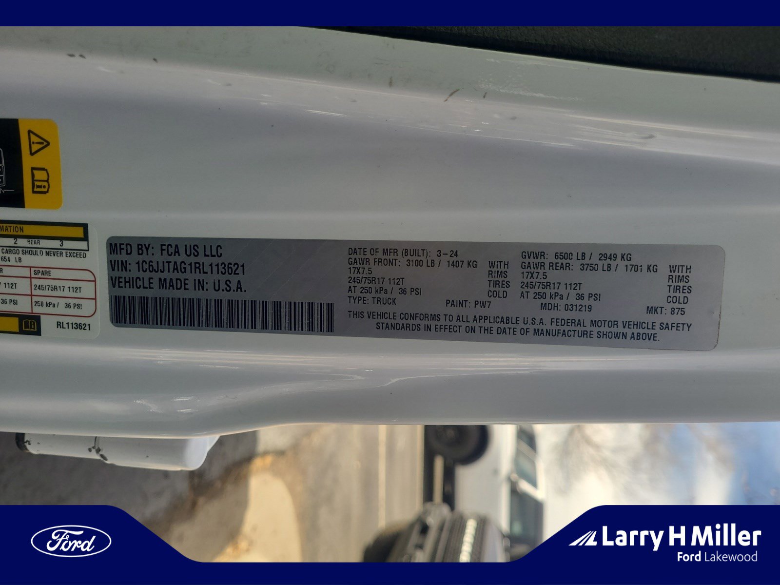 Used 2024 Jeep Gladiator Sport image 25