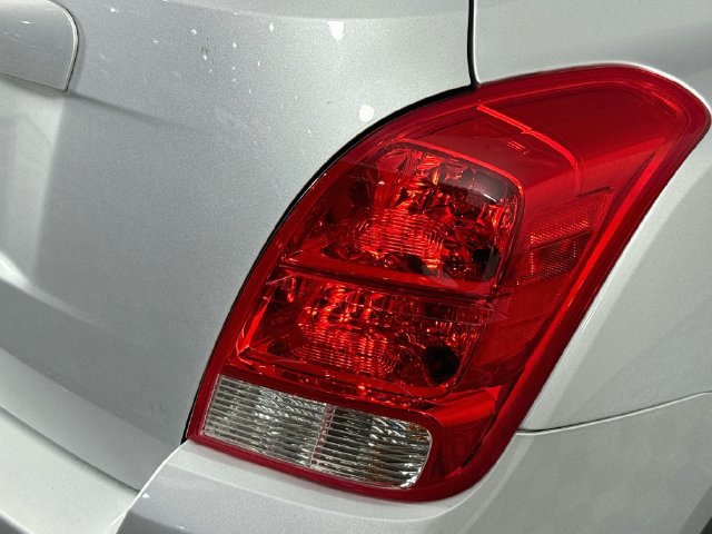 Used 2019 Chevrolet Trax LS w/ LPO, Protection Package FWD image 29