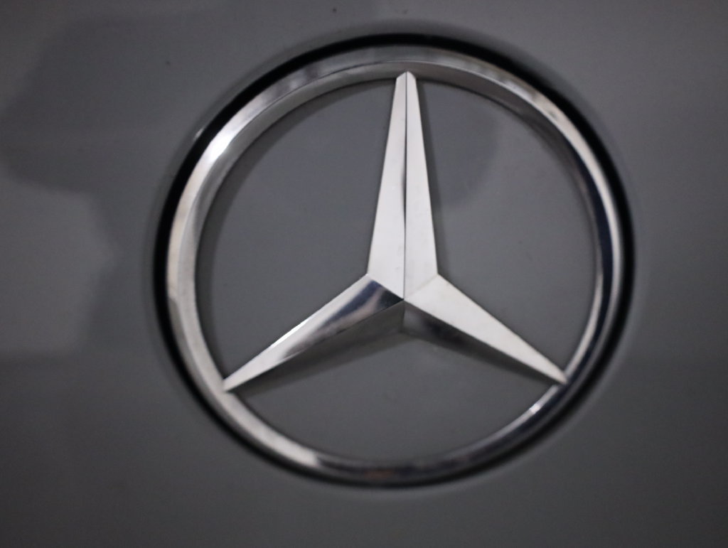 Used 2023 Mercedes-Benz EQS 450+ 4MATIC SUV image 69