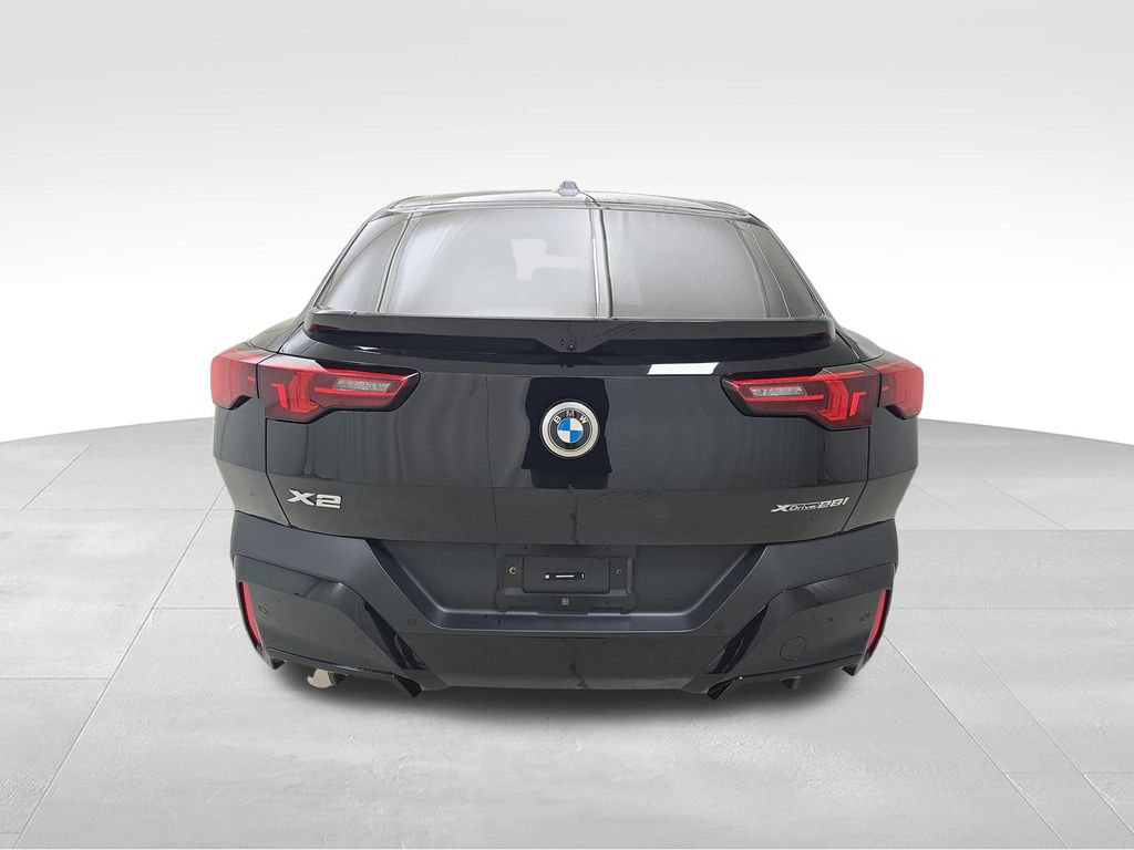 New 2026 BMW X2 xDrive28i w/ Convenience Package AWD/4WD image 9