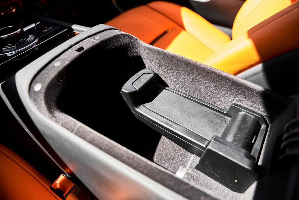 Used 2020 Rolls-Royce Wraith image 56