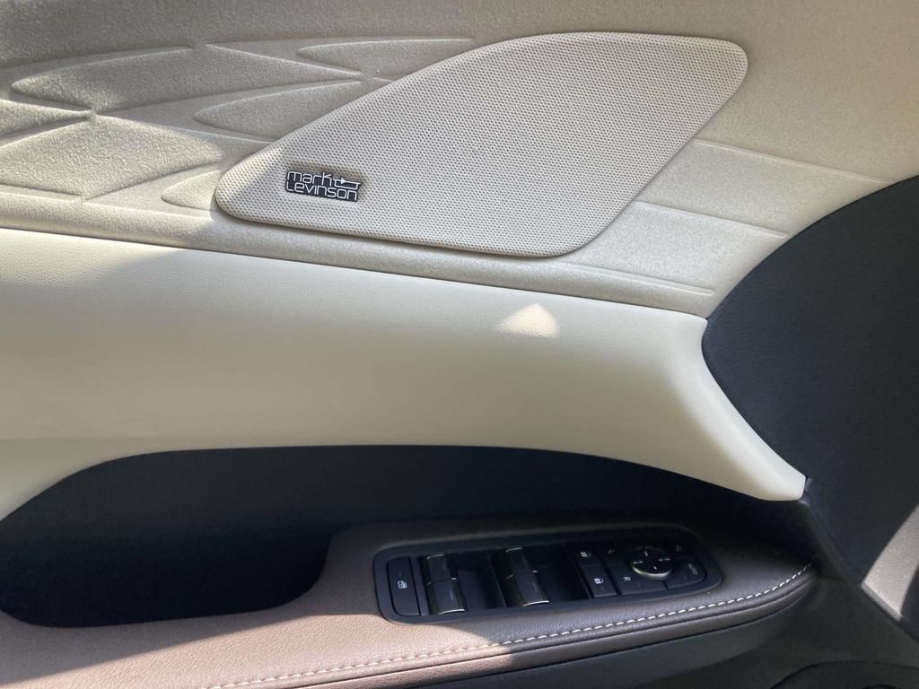 New 2026 Lexus RX 450h AWD image 11