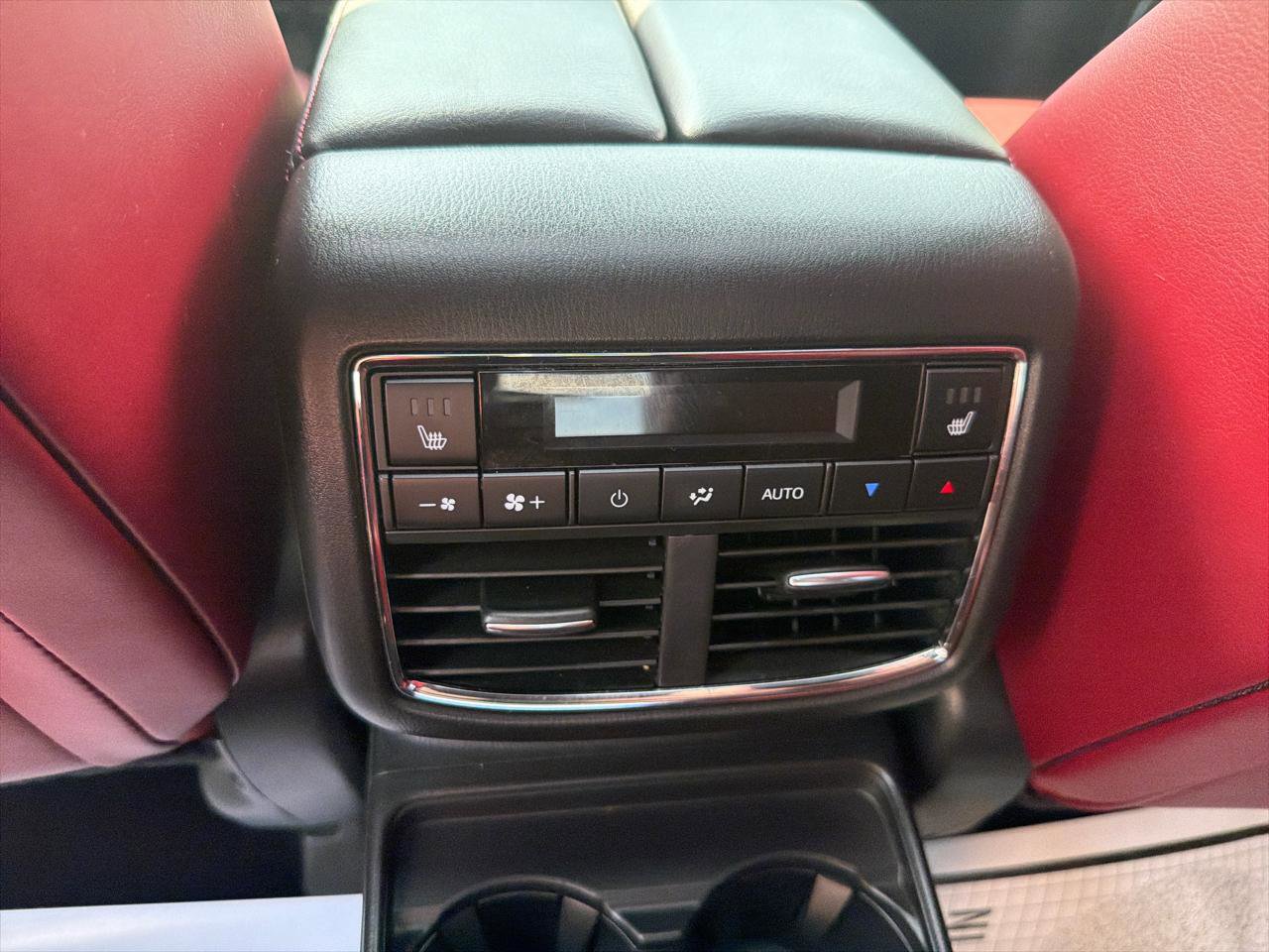 Used 2023 MAZDA CX-9 Carbon Edition AWD/4WD image 23