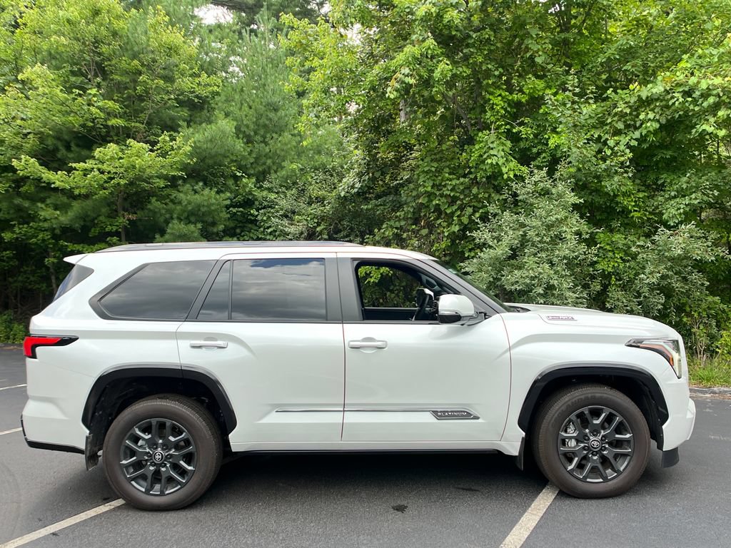 Used 2026 Toyota Sequoia Platinum AWD/4WD image 6