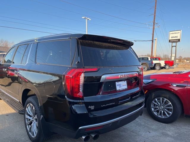Used 2022 GMC Yukon XL Denali image 7