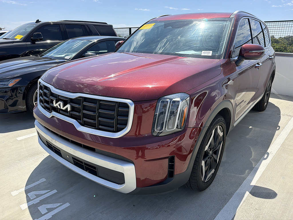 Used 2024 Kia Telluride S w/ S Sunroof Package AWD/4WD image 2