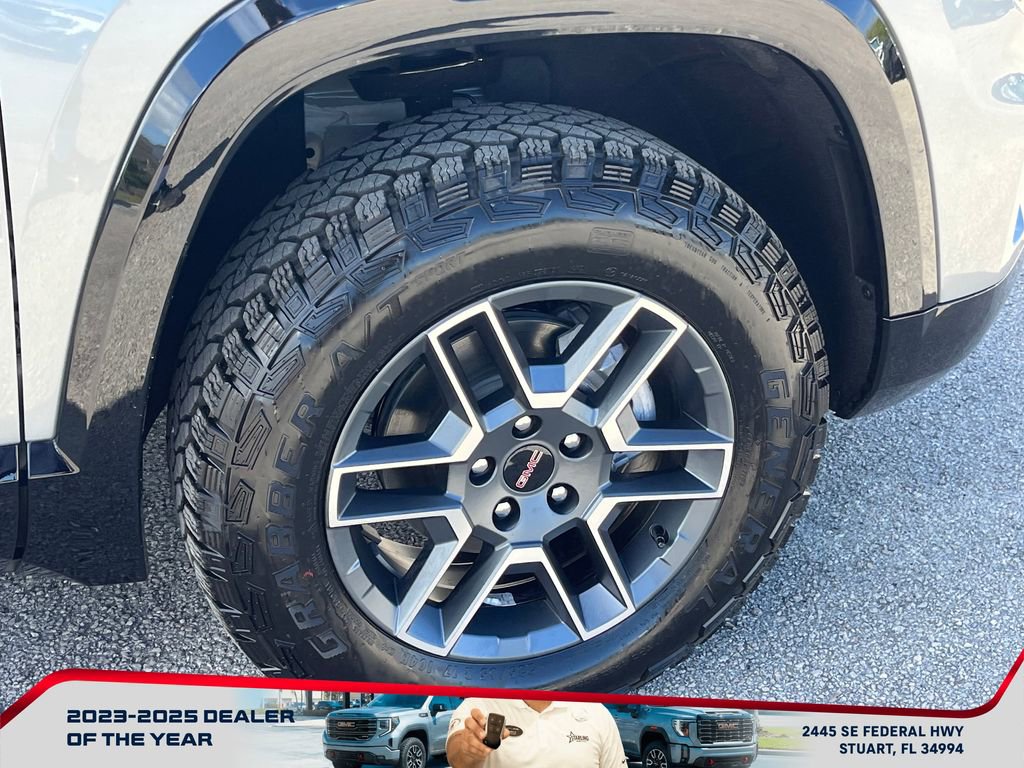 New 2026 GMC Terrain AT4 AWD/4WD image 21