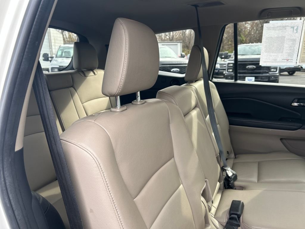 Used 2018 Honda Pilot EX-L image 37