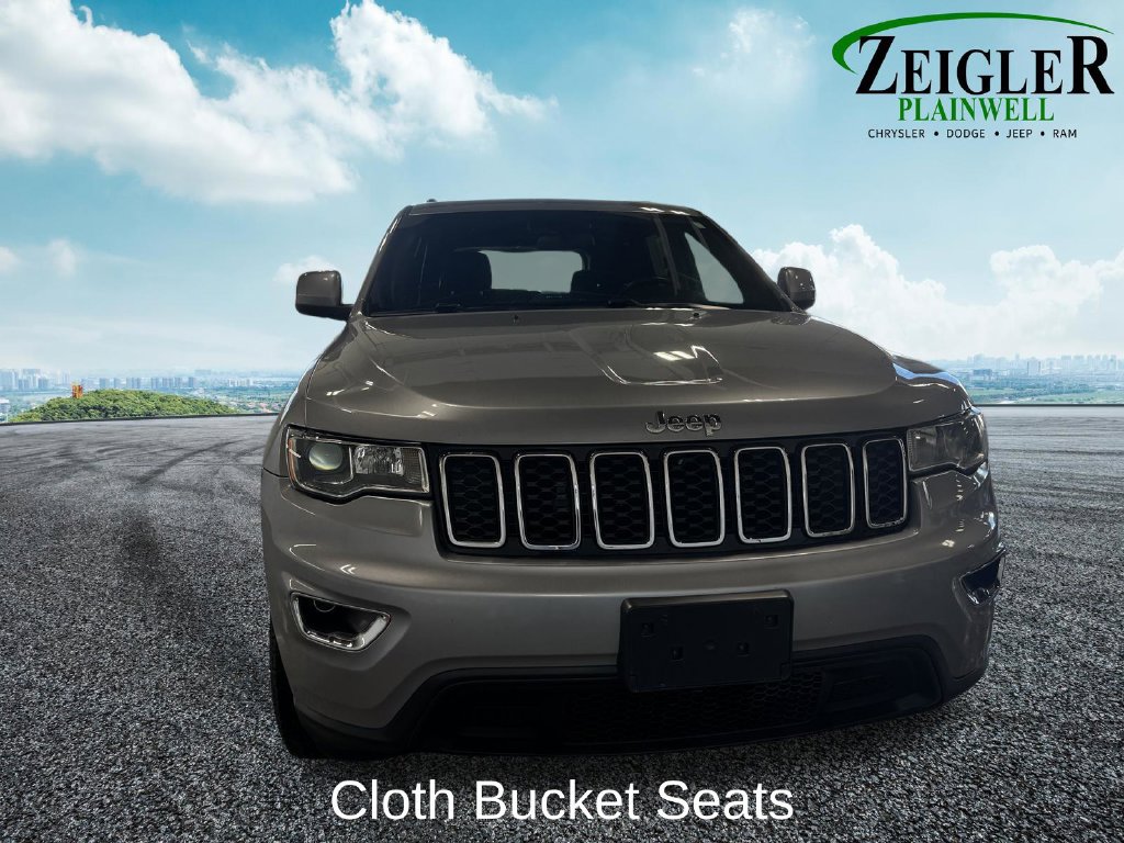 Used 2021 Jeep Grand Cherokee Laredo AWD/4WD image 8