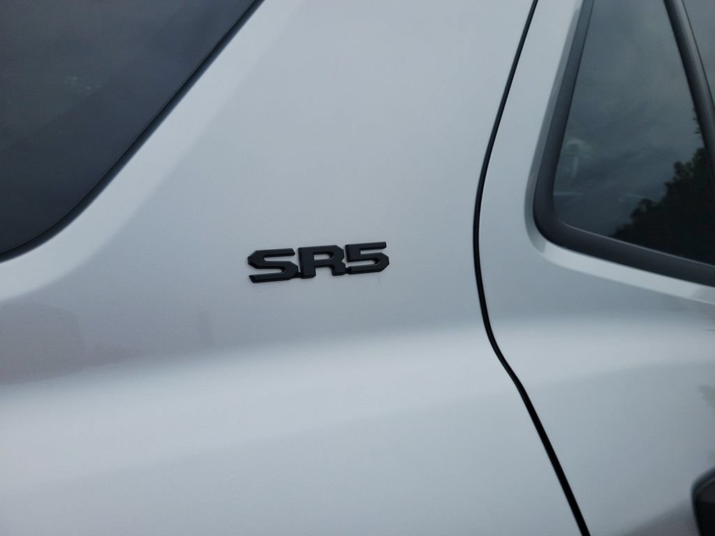 Certified 2026 Toyota 4Runner SR5 RWD image 10