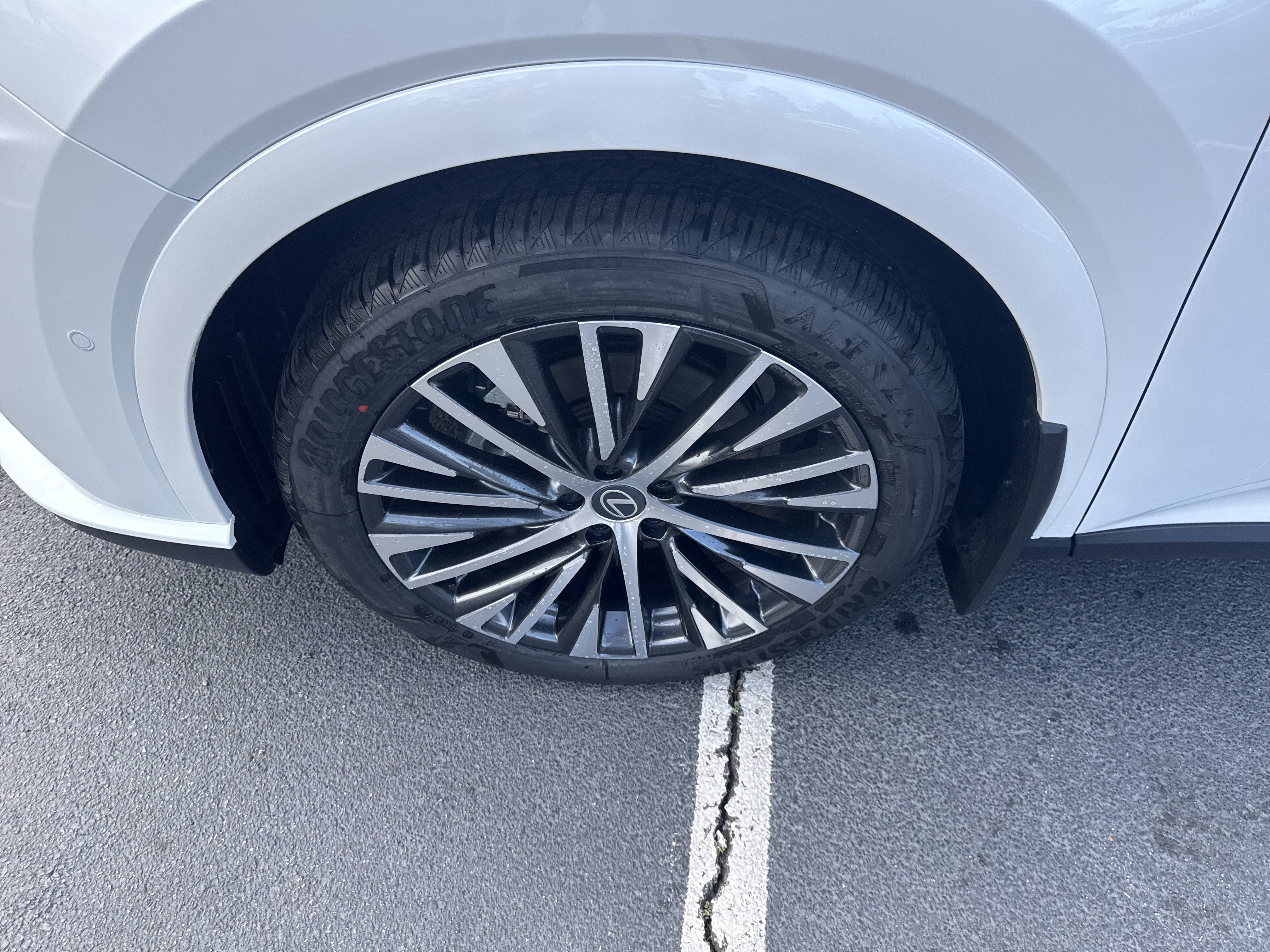 Used 2026 Lexus RX 350 Premium Plus w/ Convenience Package image 9