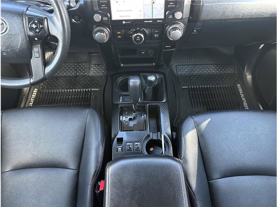 Used 2020 Toyota 4Runner Venture w/ Moonroof Package AWD/4WD image 26