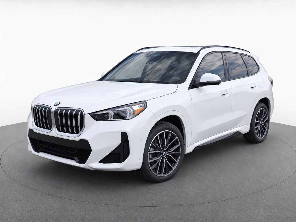 Used 2023 BMW X1 xDrive28i w/ M Sport Package AWD/4WD image 3