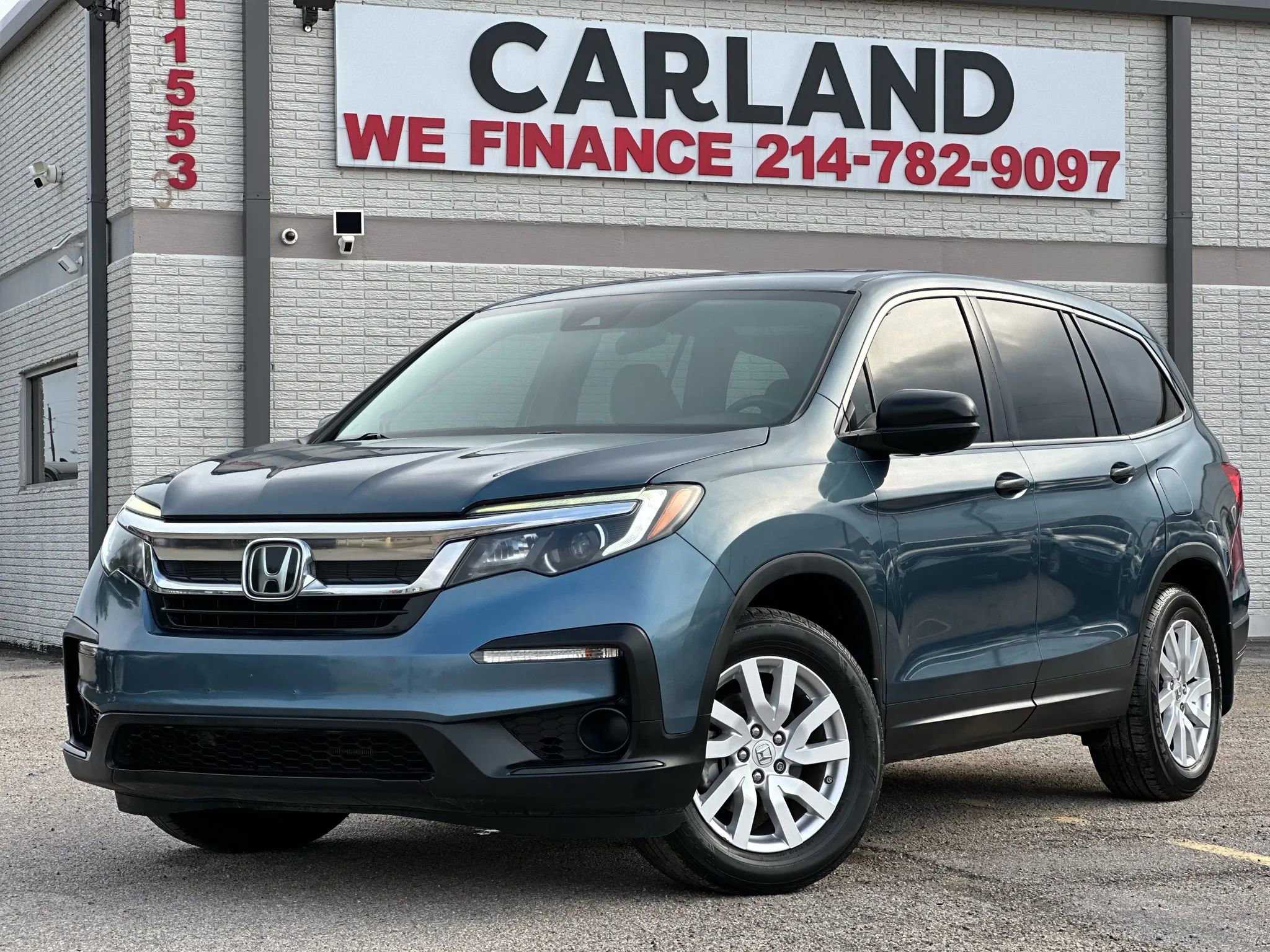 Used 2019 Honda Pilot LX image 1