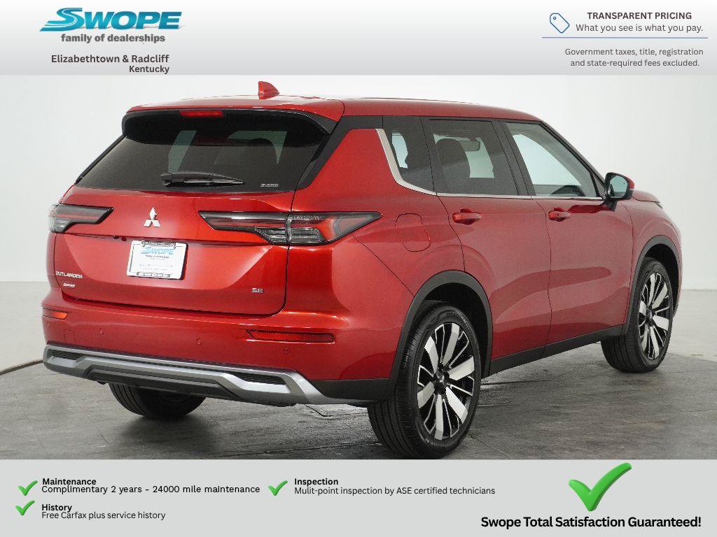 Used 2025 Mitsubishi Outlander SE AWD/4WD image 3