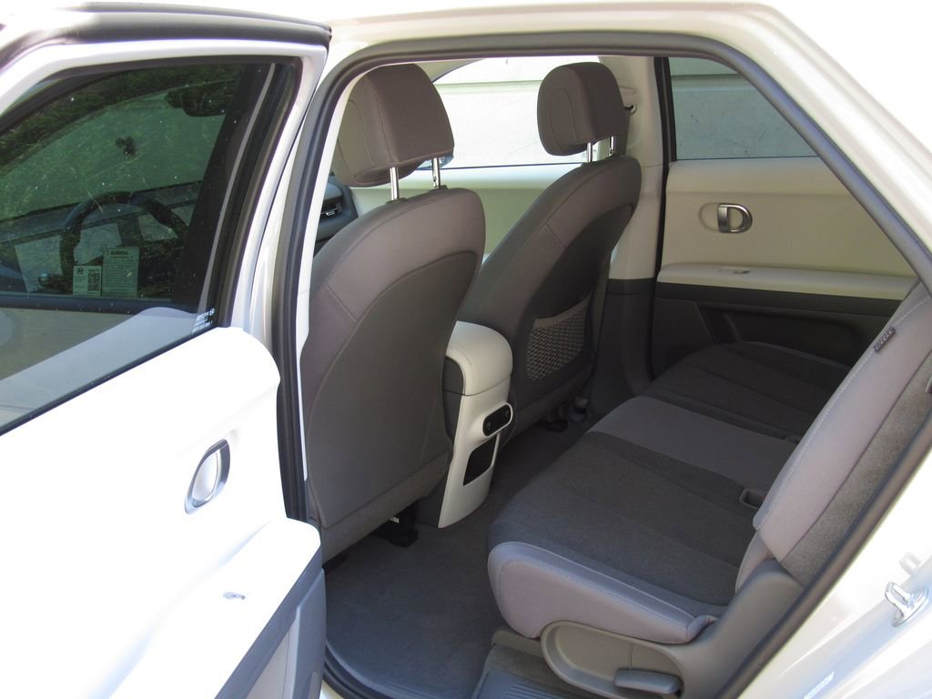 Used 2024 Hyundai Ioniq 5 SEL AWD/4WD image 15