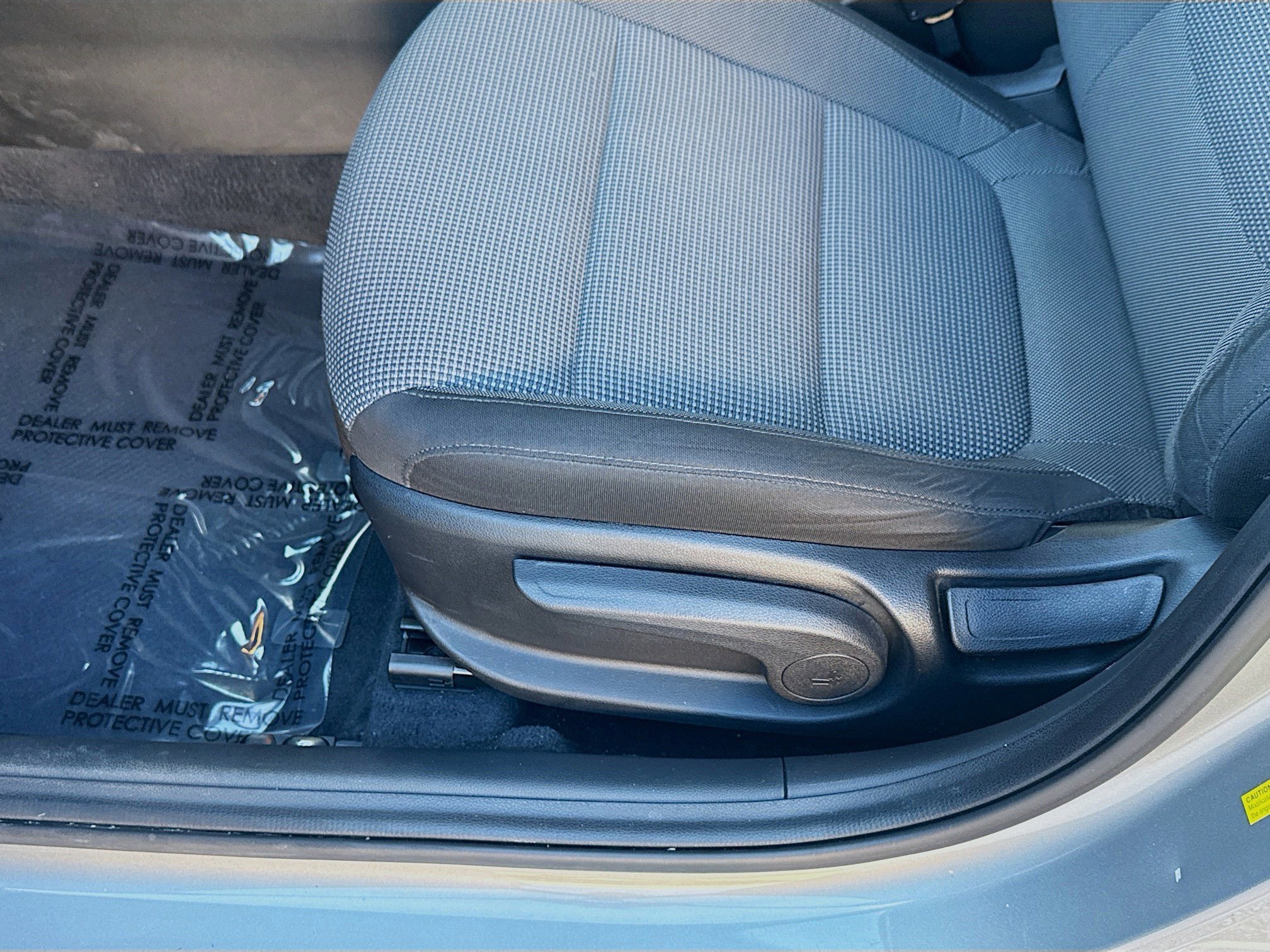 Used 2022 Hyundai Accent Limited image 16