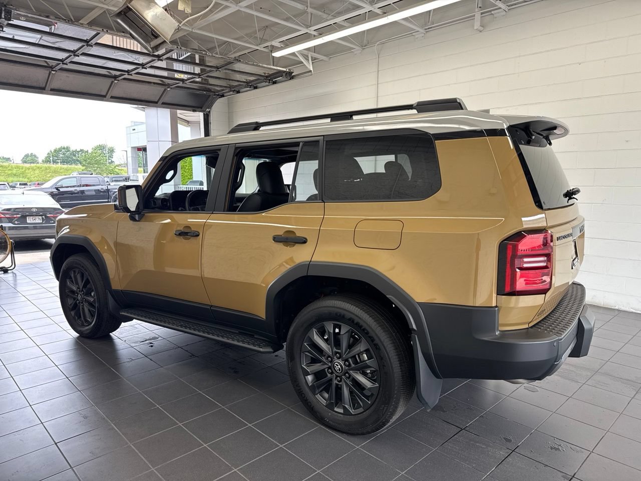 Certified 2025 Toyota Land Cruiser w/ Premium Package AWD/4WD image 5