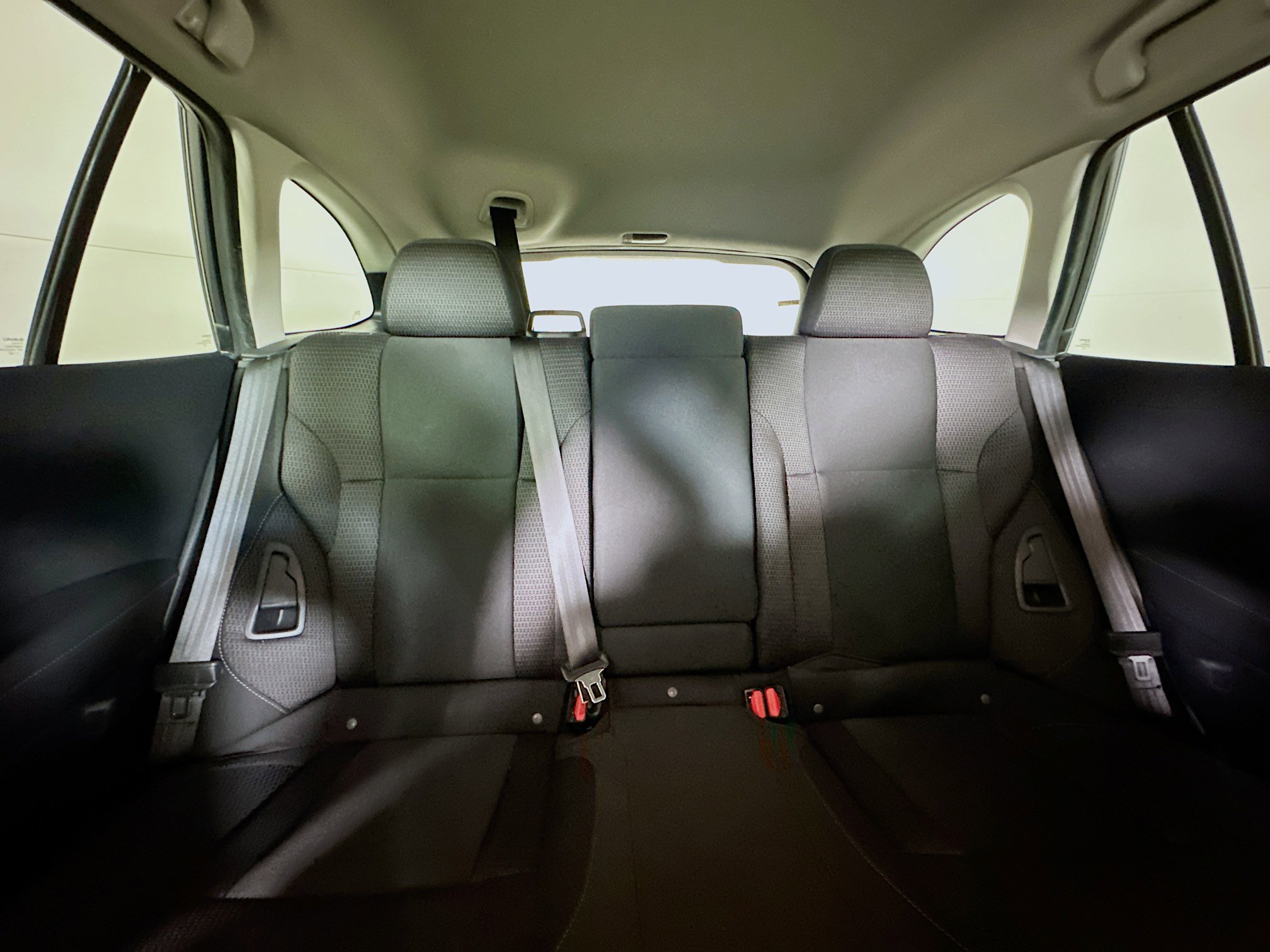 Used 2020 Subaru Outback Premium image 28