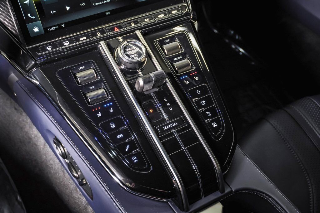 New 2026 Aston Martin V8 Vantage Coupe image 29