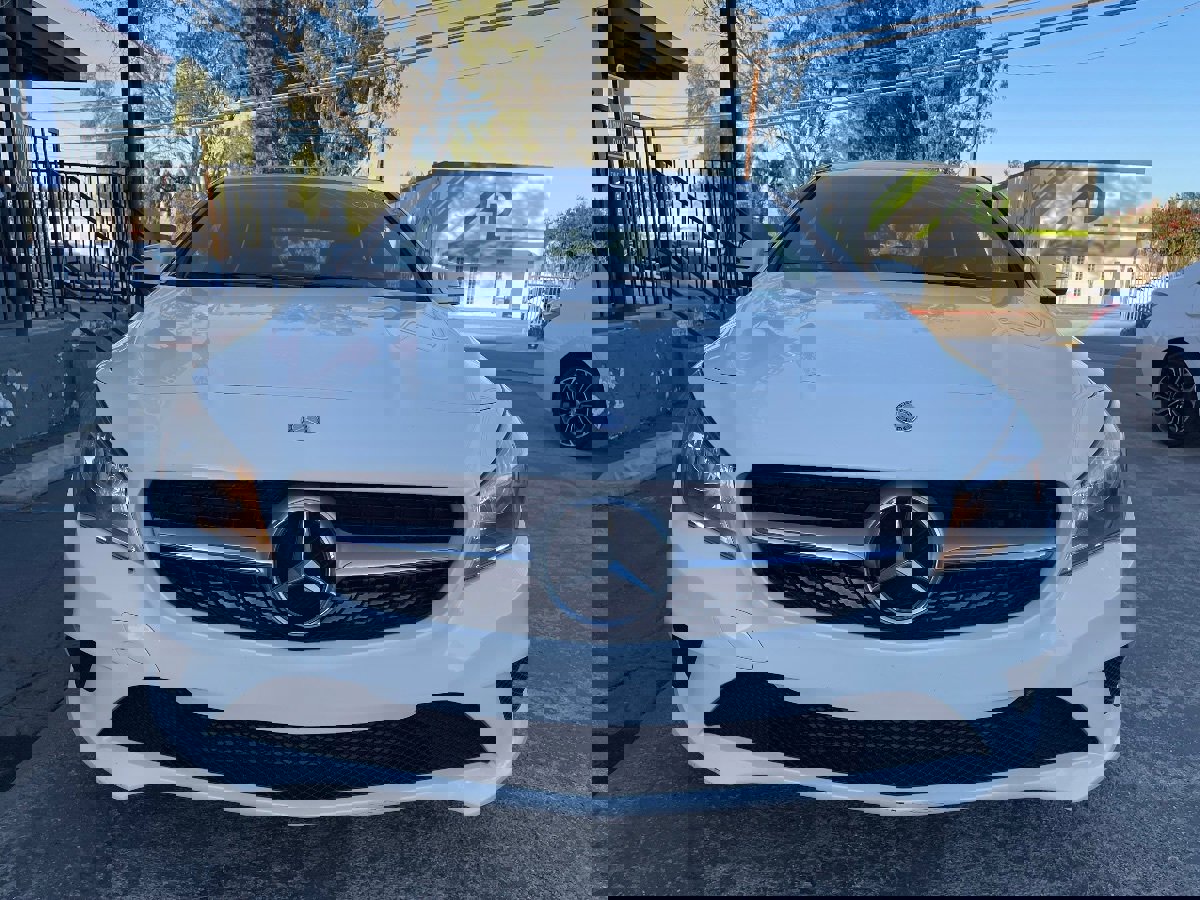 Used 2016 Mercedes-Benz CLA 250 image 2