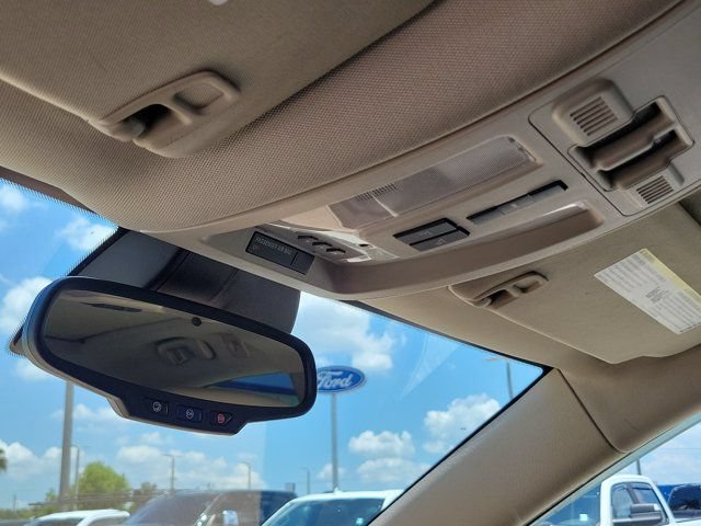 Used 2015 Cadillac SRX Performance w/ Driver Awareness Package FWD image 14