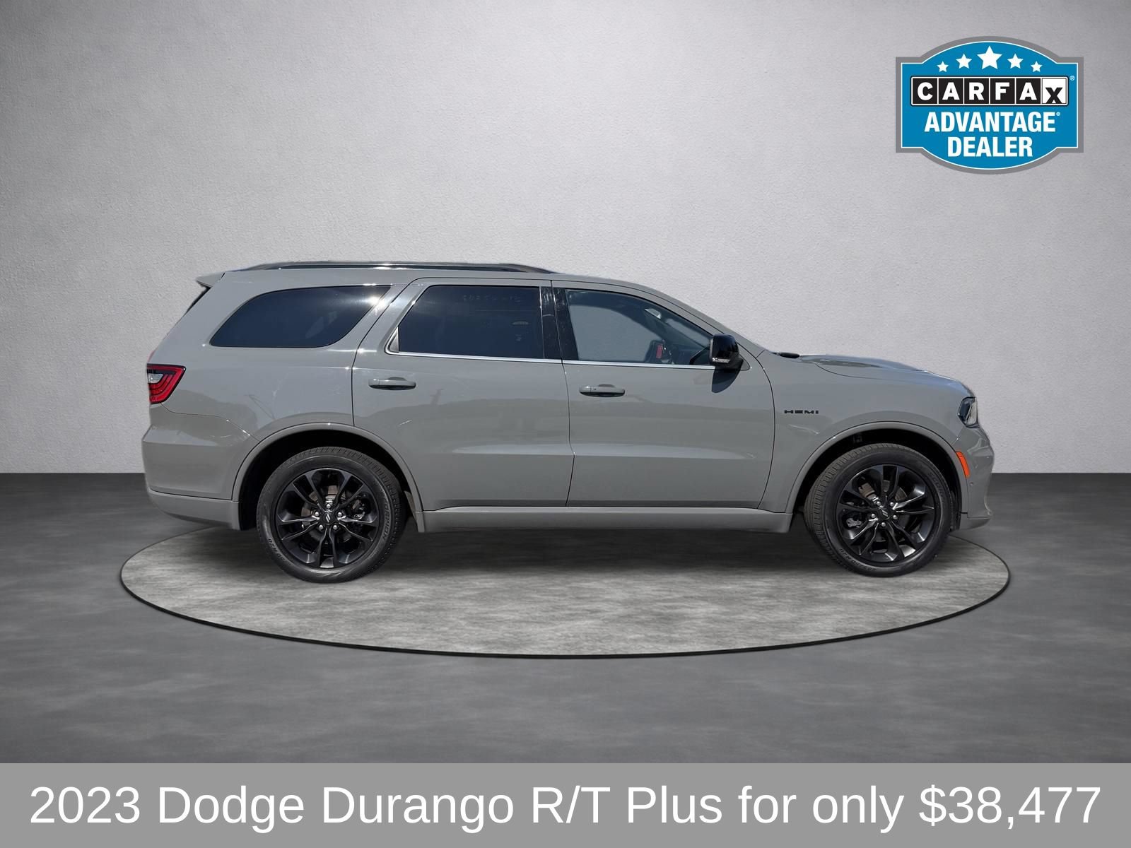 Used 2023 Dodge Durango R/T AWD/4WD image 2