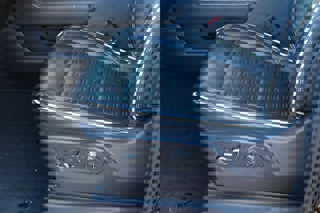 Used 2024 GMC Sierra 1500 AT4X image 15