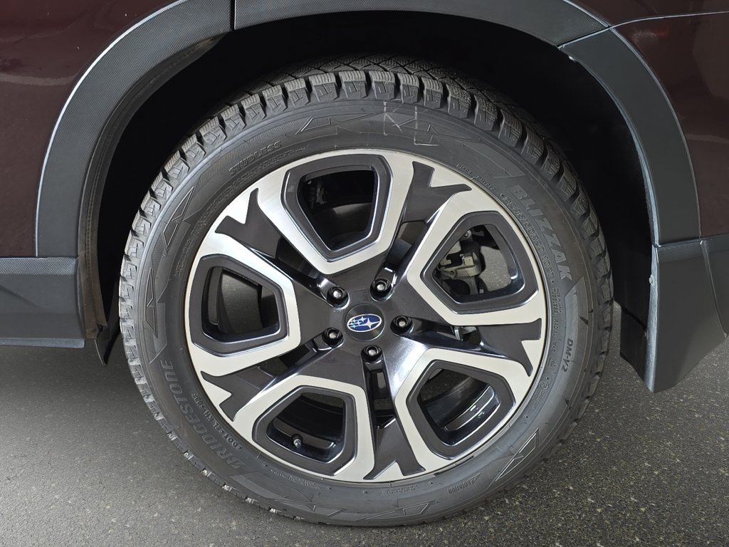 Used 2023 Subaru Ascent Touring AWD/4WD image 33