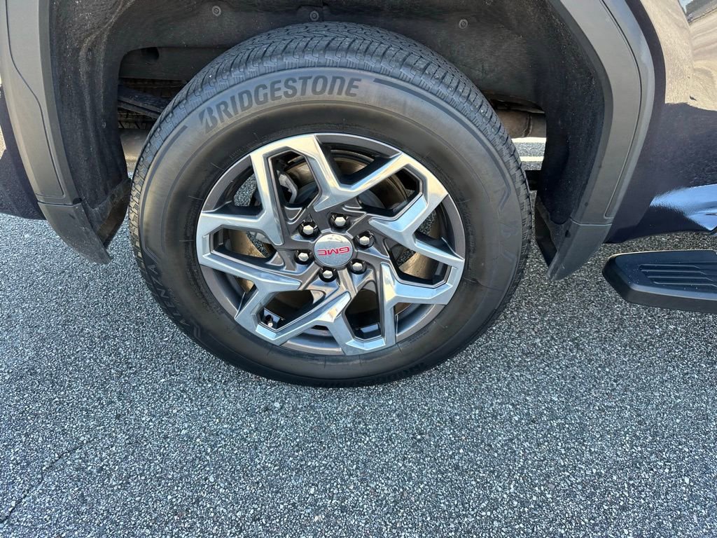 Used 2023 GMC Sierra 1500 SLT w/ SLT Premium Package image 5