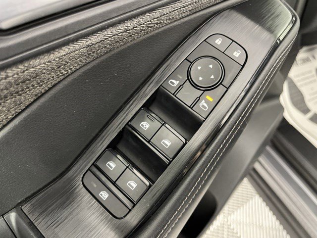 Used 2022 Nissan Rogue SV FWD image 27