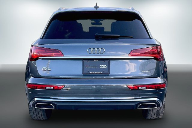Certified 2023 Audi Q5 2.0T Premium w/ Convenience Package AWD/4WD image 4