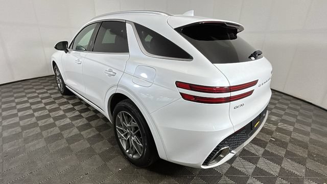 Used 2025 Genesis GV70 2.5T AWD/4WD image 4