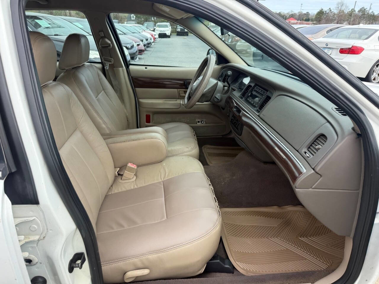 Used 2003 Mercury Grand Marquis GS image 13
