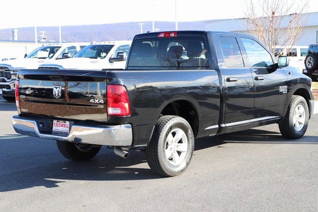 Used 2024 RAM 1500 Classic SLT image 6