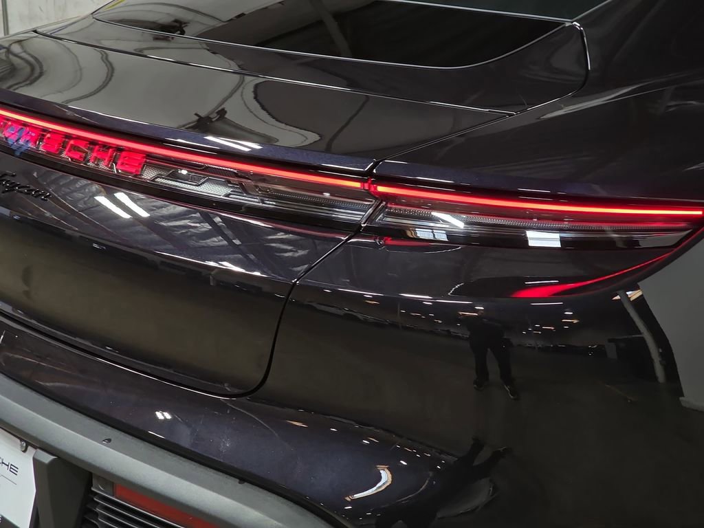 New 2026 Porsche Taycan image 30