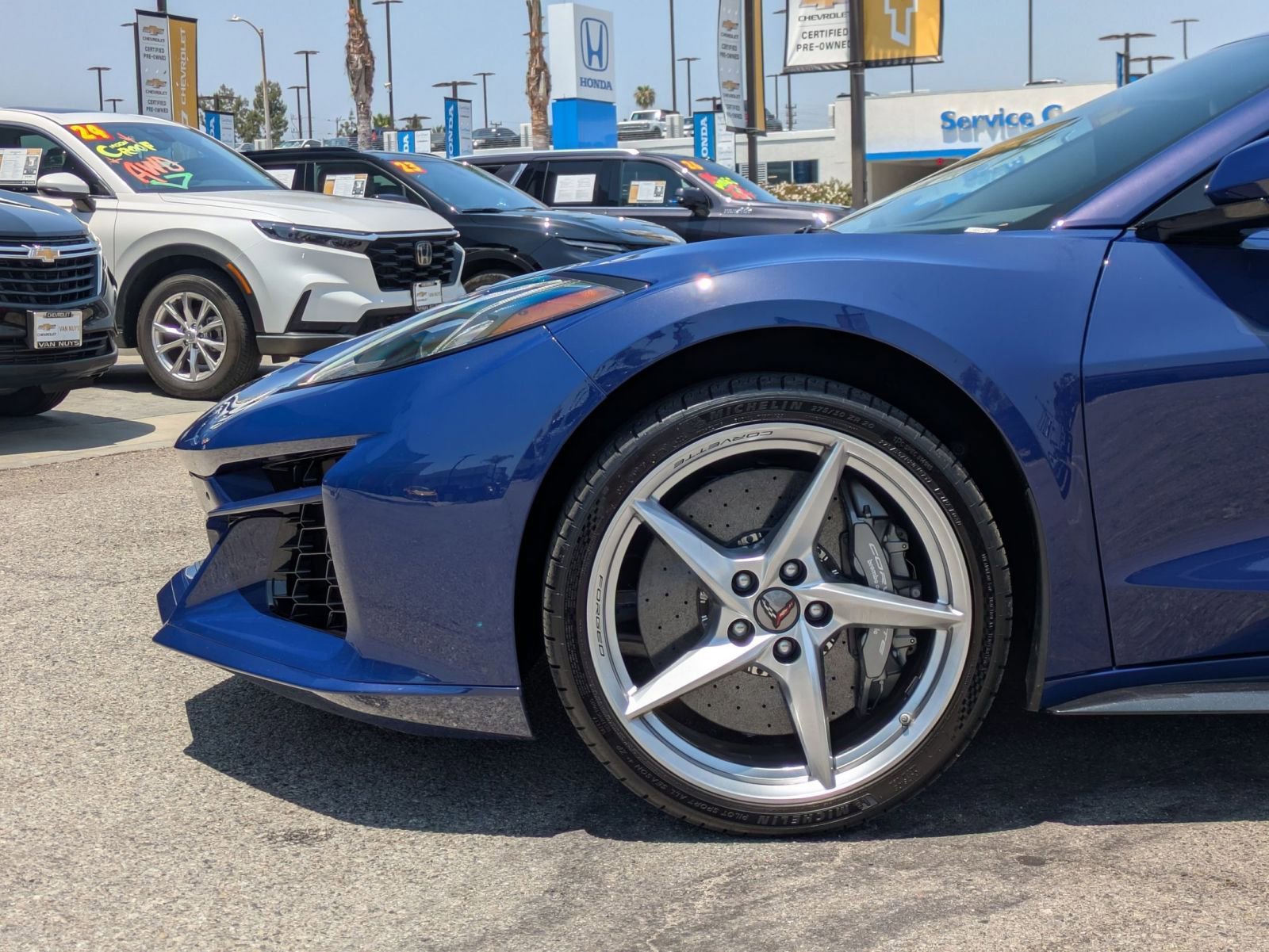 Used 2025 Chevrolet Corvette E-Ray AWD/4WD image 9