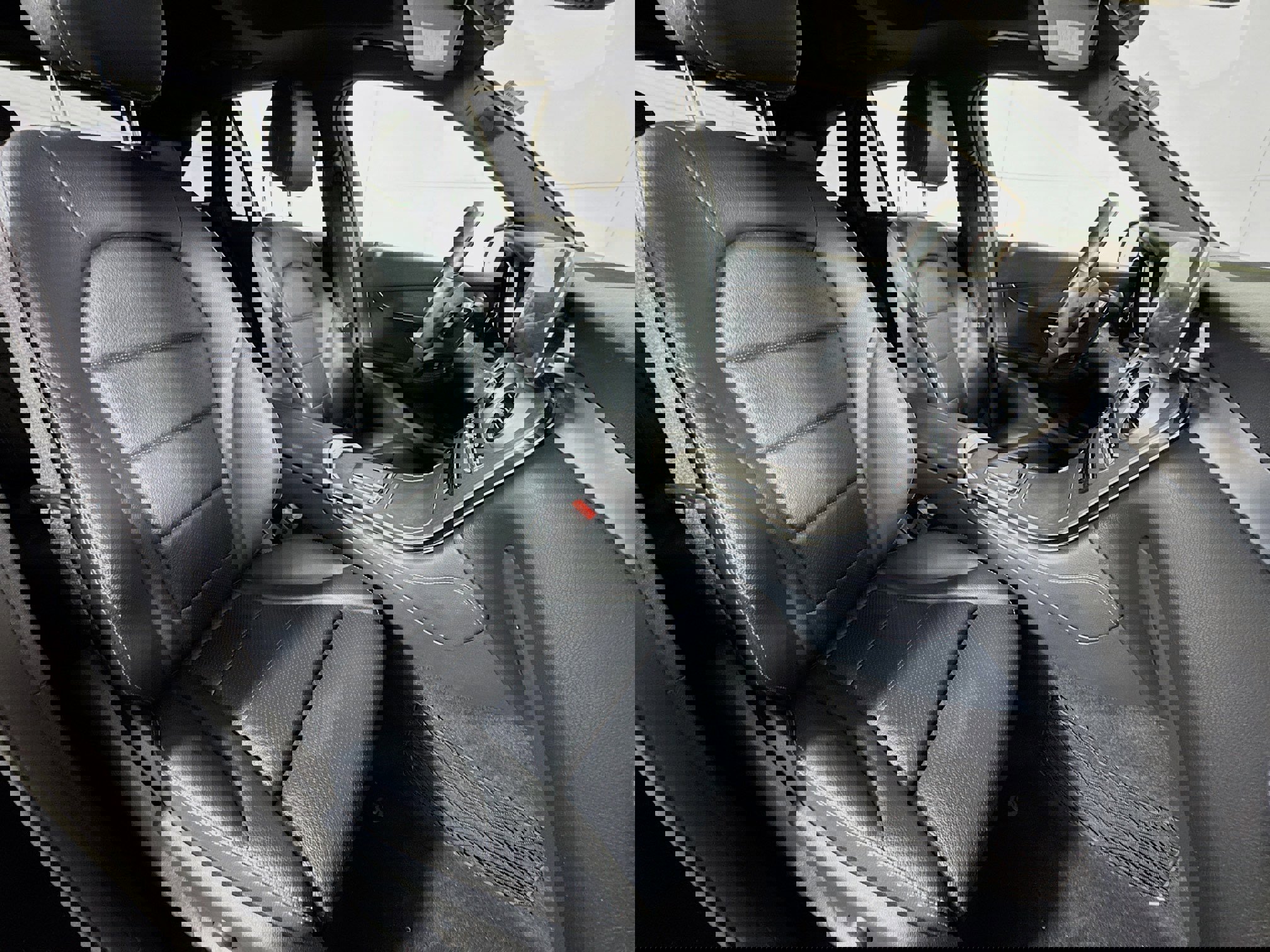 Used 2020 Mercedes-Benz GLC 300 4MATIC image 29