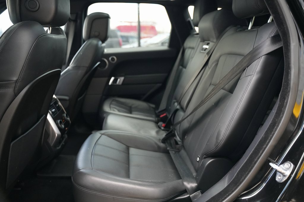Used 2020 Land Rover Range Rover Sport HSE image 48