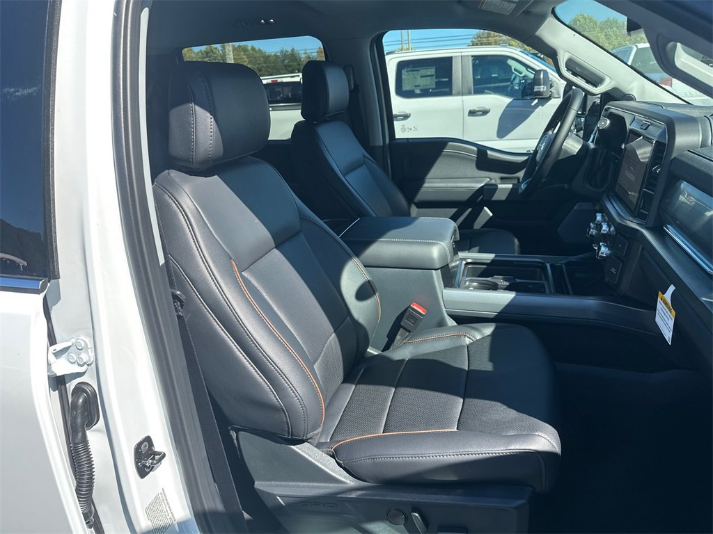 New 2026 Ford F350 Lariat w/ Chrome Package image 13