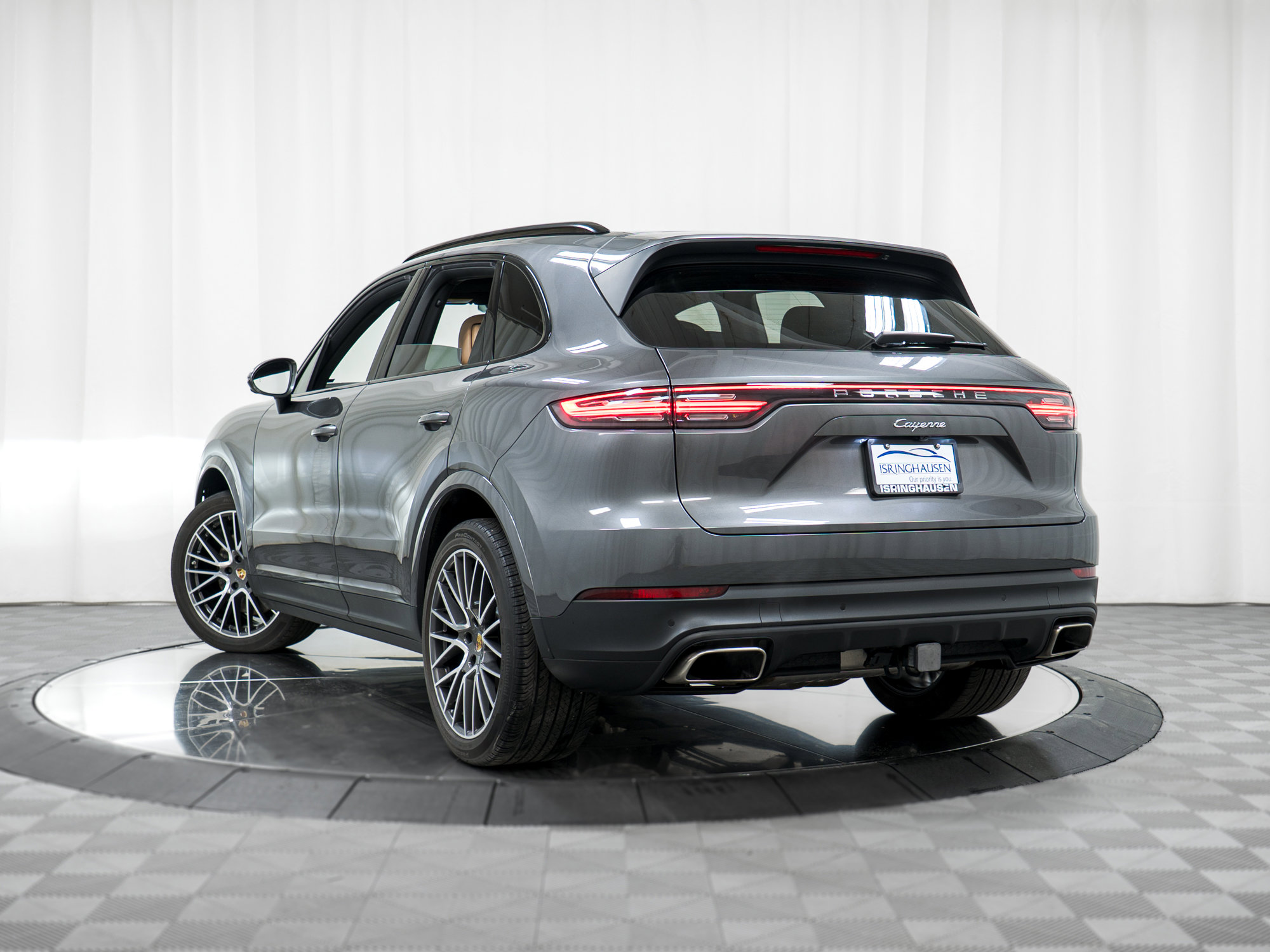 Certified 2023 Porsche Cayenne image 34