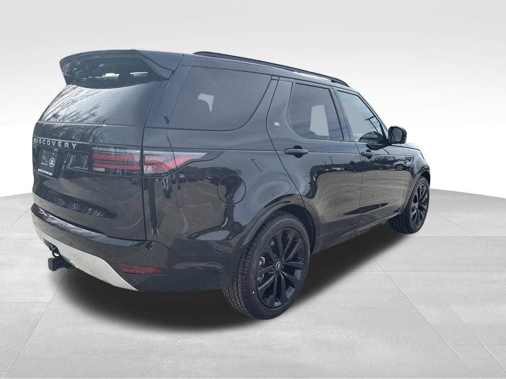 New 2026 Land Rover Discovery Limited Edition image 5