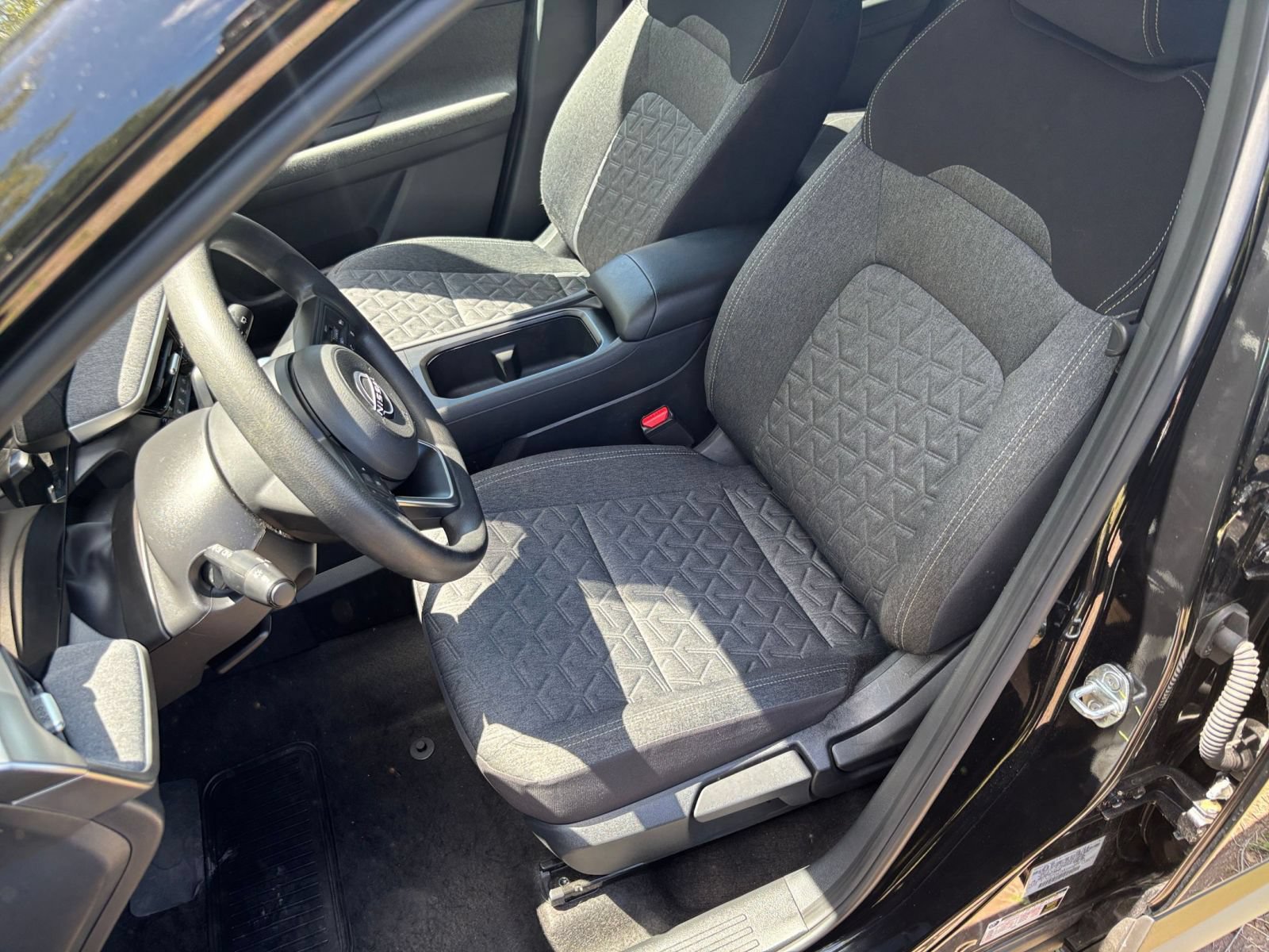 Used 2026 Nissan Kicks SV w/ Cold Weather Package AWD/4WD image 35