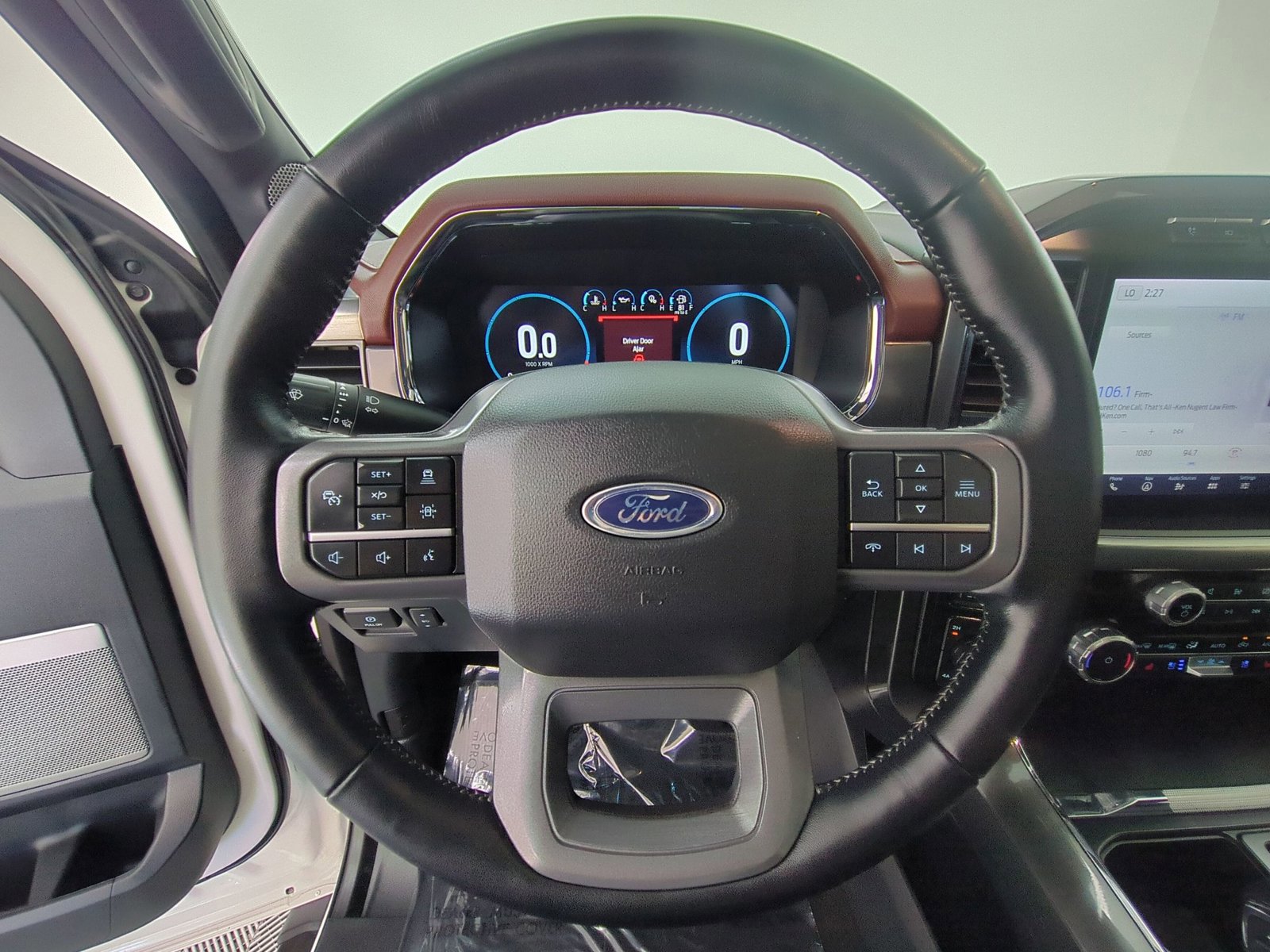 Used 2023 Ford F150 Lariat w/ Equipment Group 502A High AWD/4WD image 30