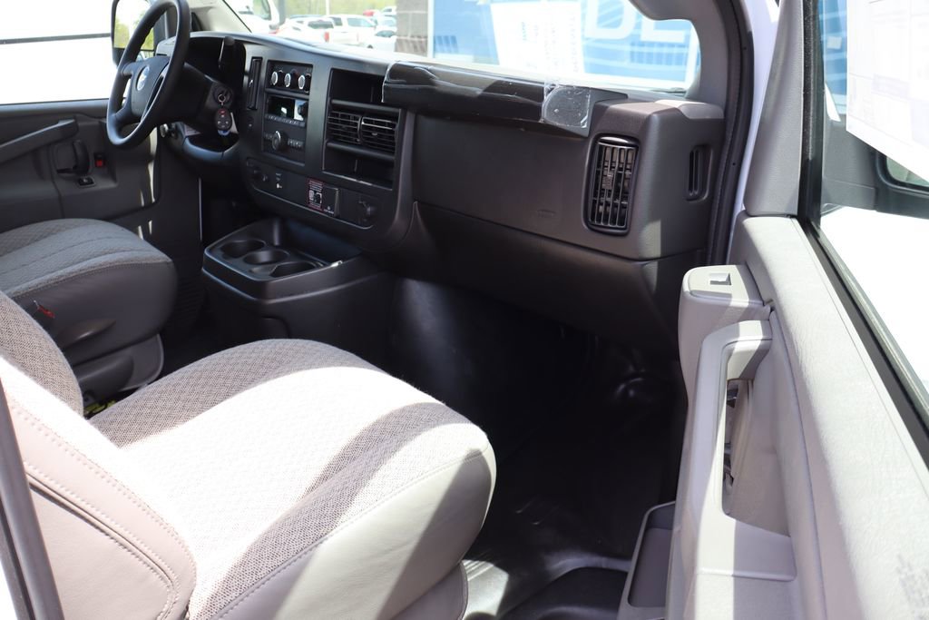 New 2026 Chevrolet Express 2500 w/ Driver Convenience Package RWD image 37