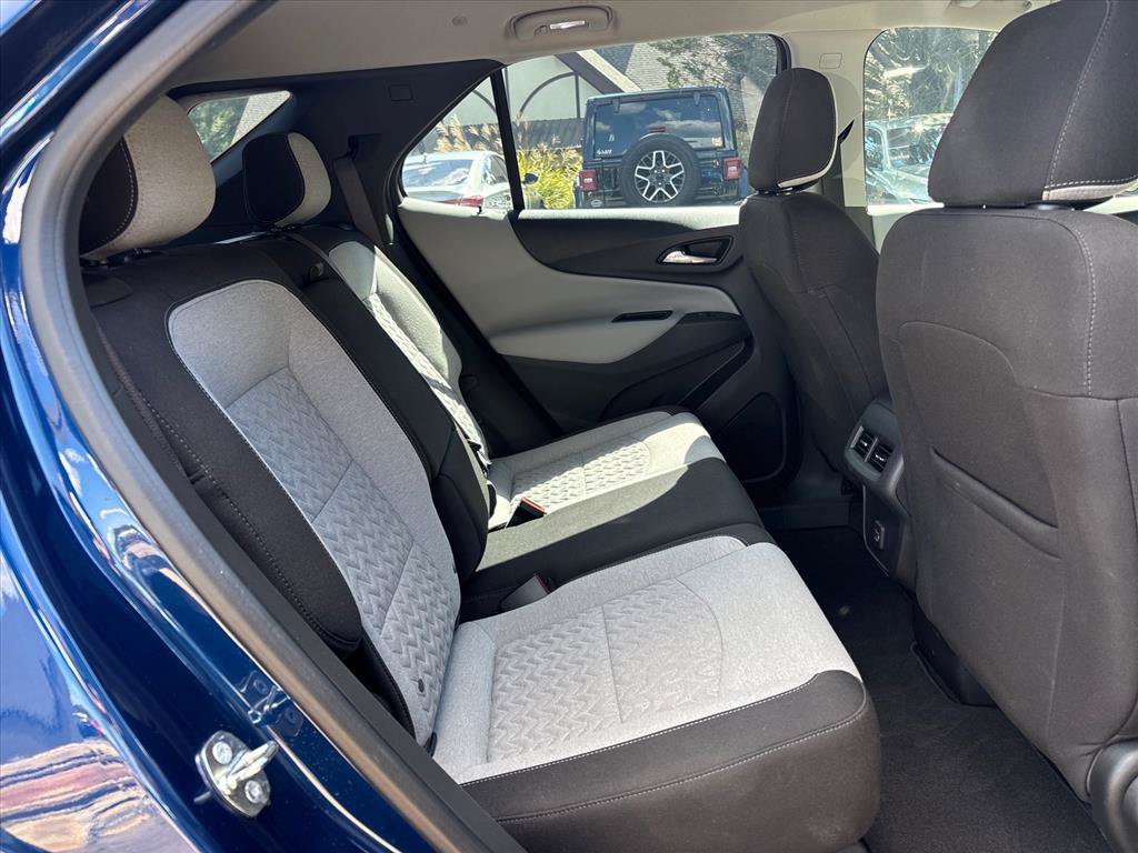 Used 2022 Chevrolet Equinox LS AWD/4WD image 21