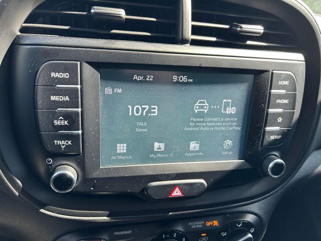 Used 2020 Kia Soul LX image 23